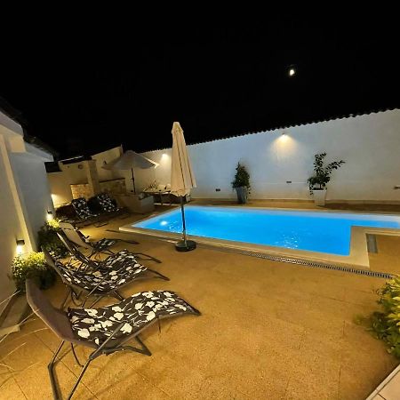 Villa Natka 로비니스코 셀로 외부 사진