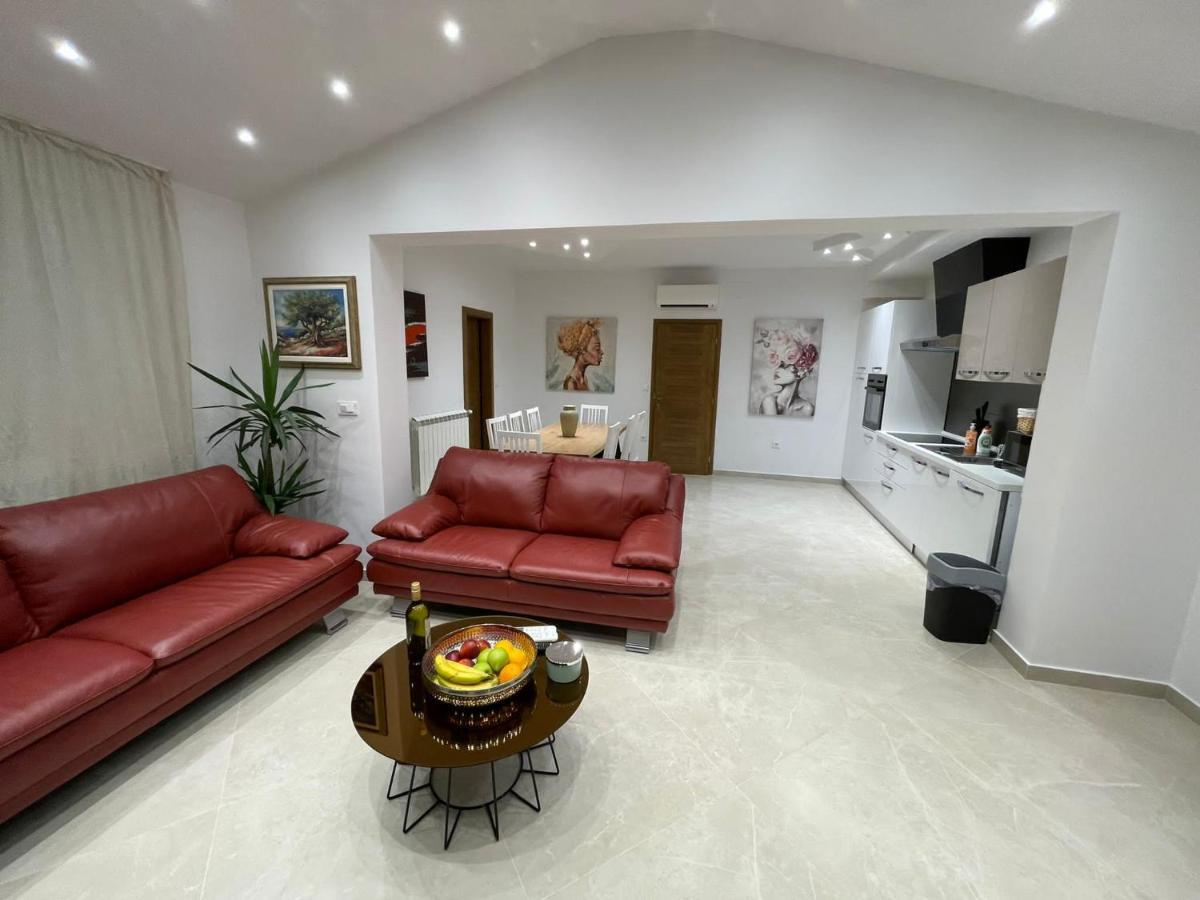 Villa Natka 로비니스코 셀로 외부 사진