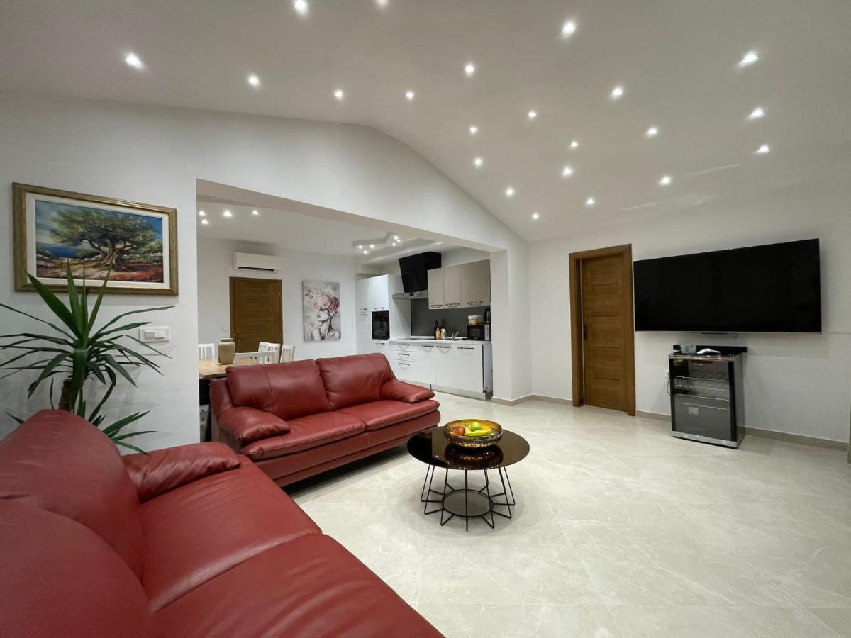 Villa Natka 로비니스코 셀로 외부 사진
