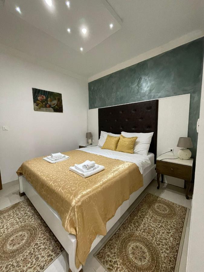 Villa Natka 로비니스코 셀로 외부 사진